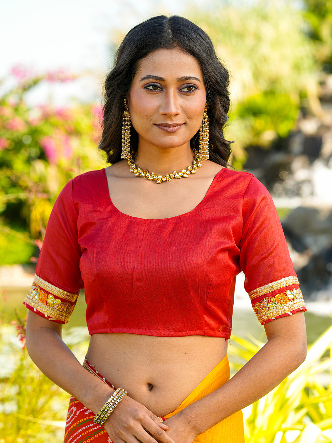 Women's Chiffon Bandhani Saree With Unstitched Blouse Piece
