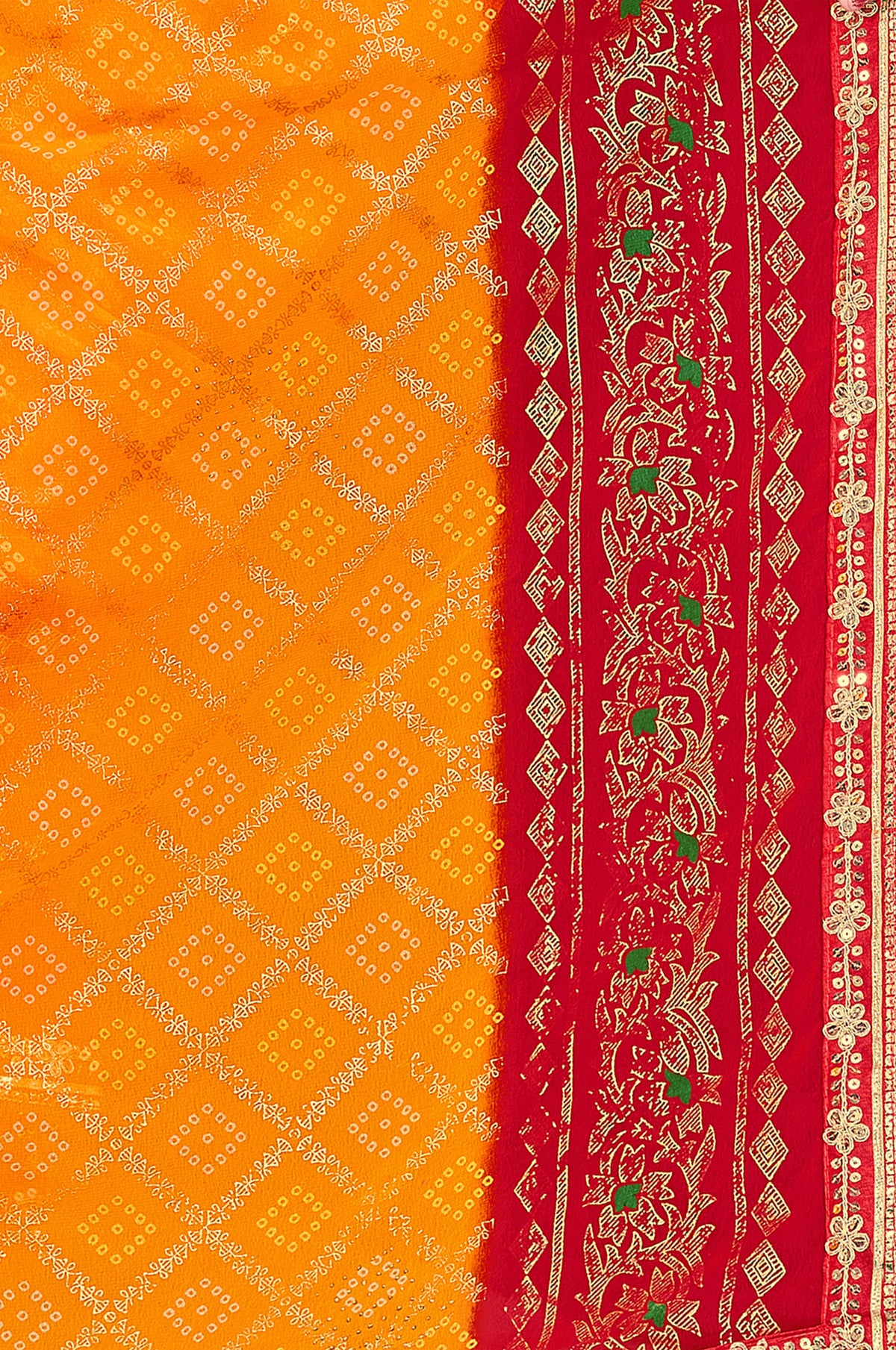 Women's Georgette Bandhani Saree With Unstitched Blouse Piece