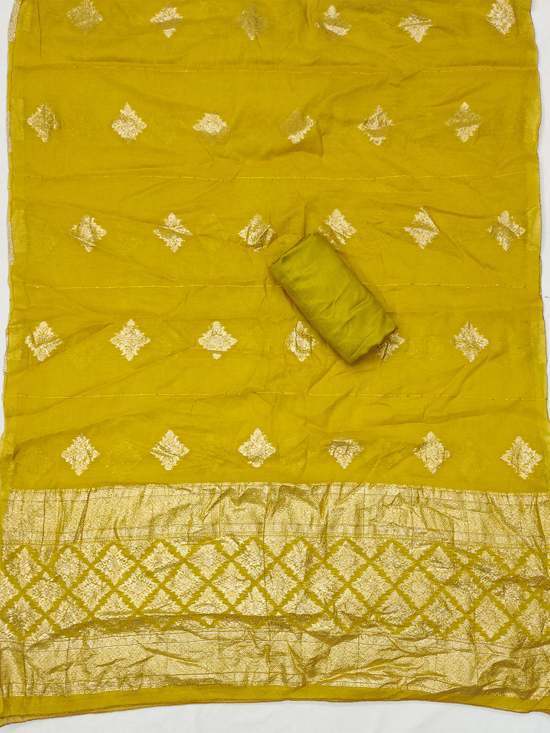 Women's Jacquard Unstitched Dress Material With Sequence Work