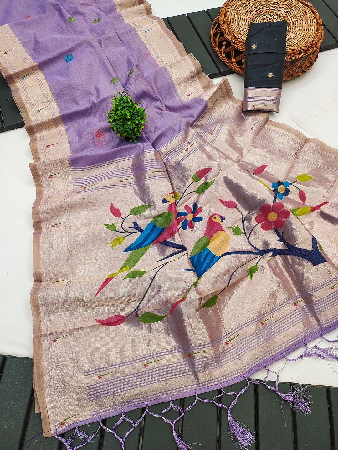 Women's Cotton Paithani Saree With Unstitched Blouse Piece