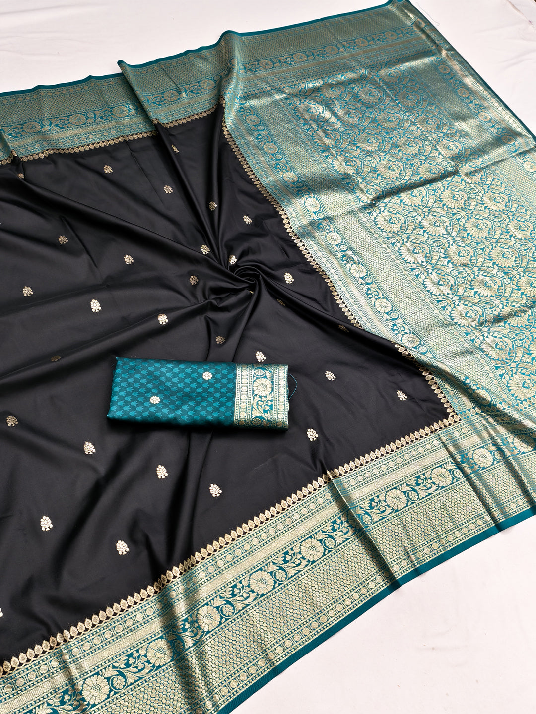 Women's Banarasi Silk Saree With Unstitched Blouse Piece