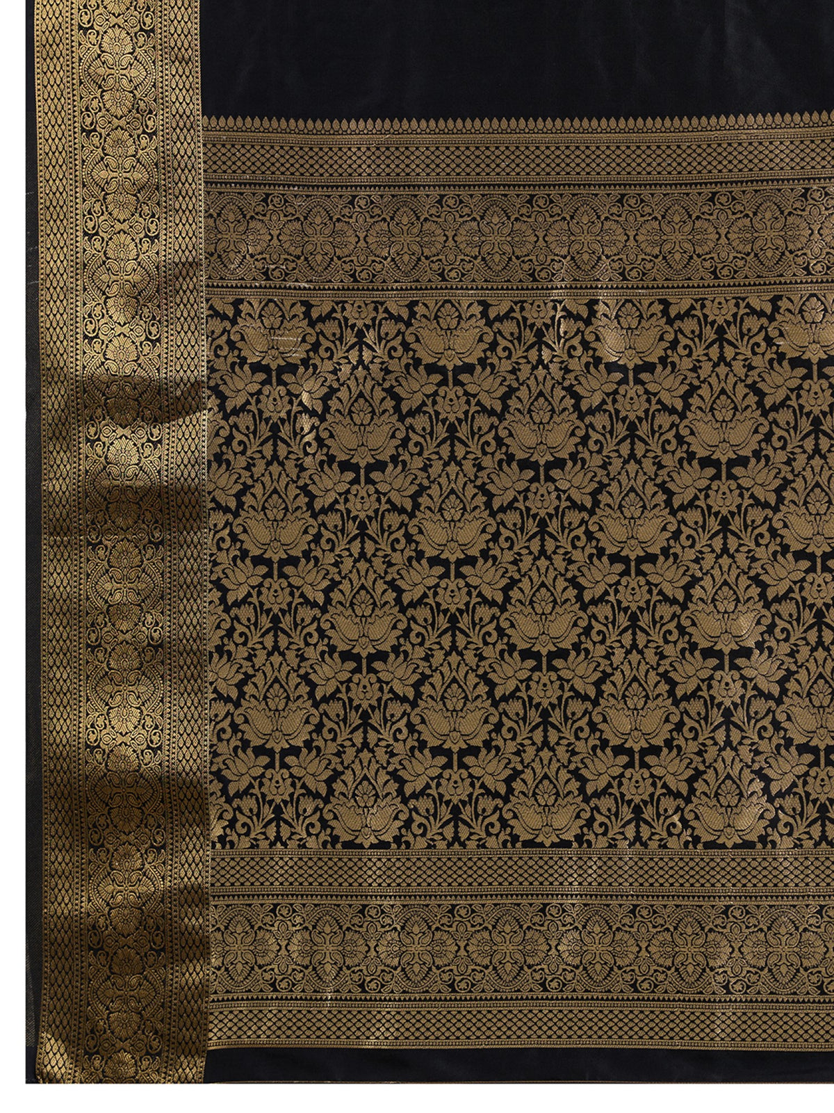 Women's Banarasi Silk Saree With Unstitched Blouse Piece