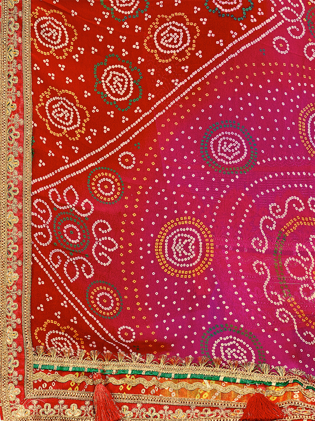 Women's Georgette Bandhani Saree With Unstitched Blouse Piece