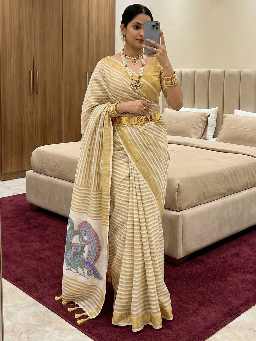 Women's Cotton Linen Saree With Unstitched Blouse Piece