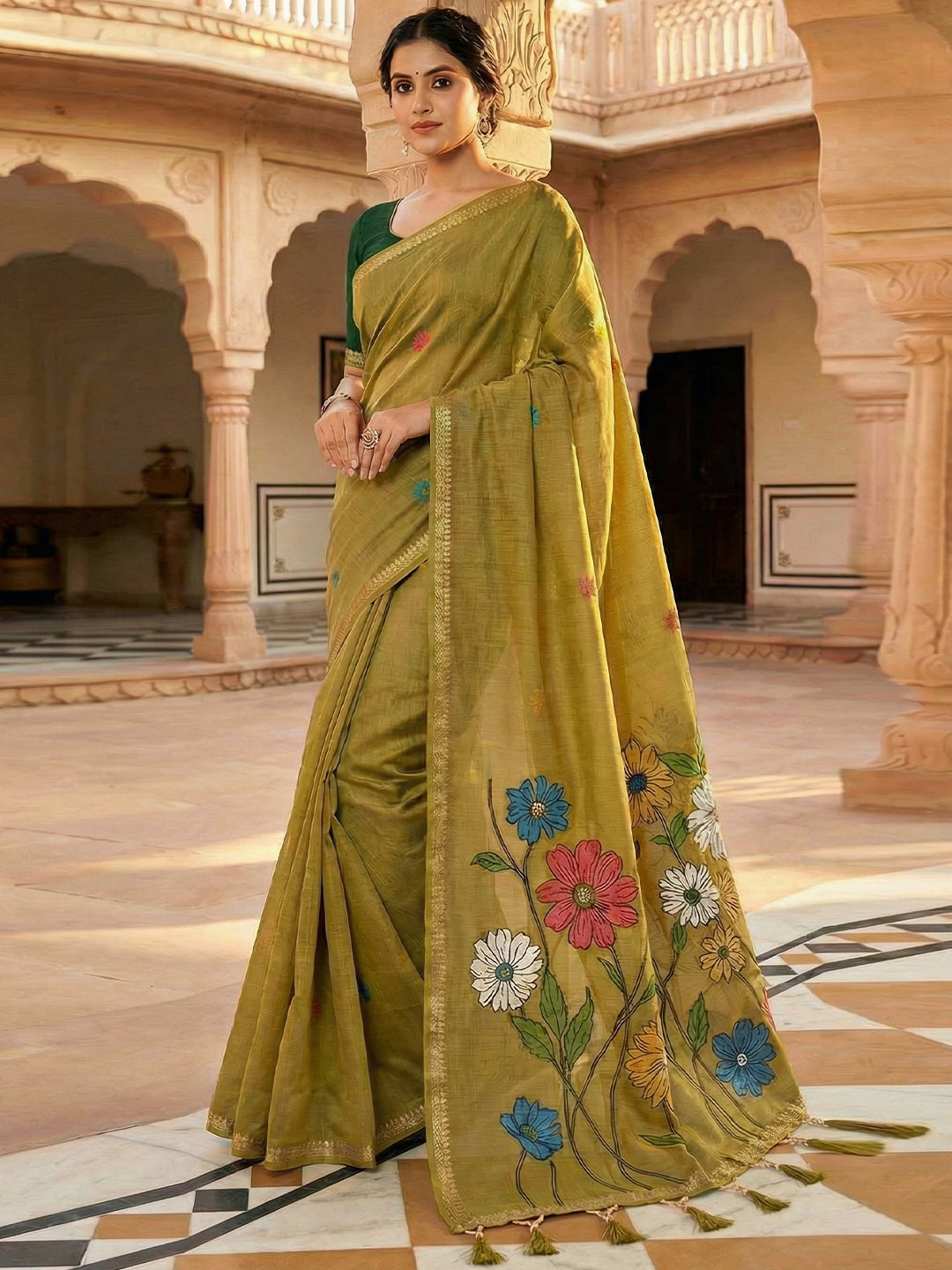 Women's Cotton Saree With Unstitched Blouse Piece
