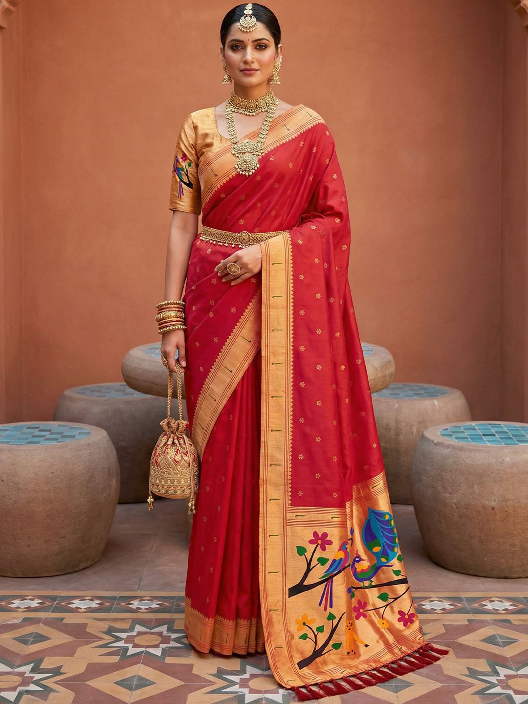 Women's Paithani Silk Saree With Unstitched Blouse Piece