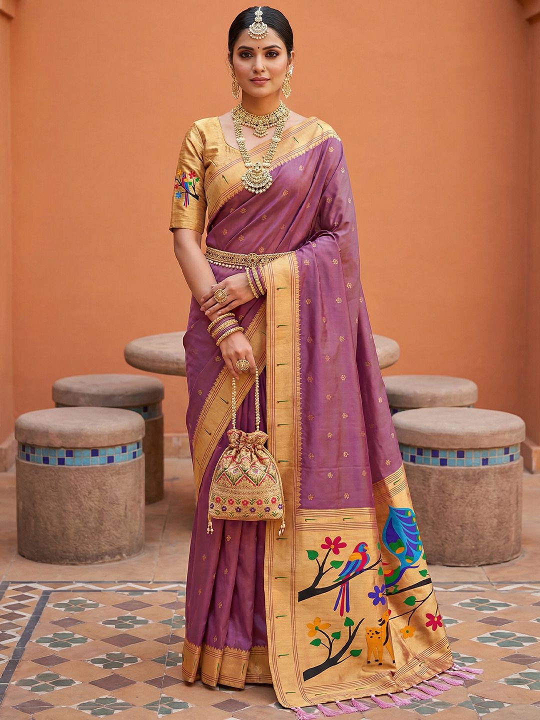 Women's Paithani Silk Saree With Unstitched Blouse Piece