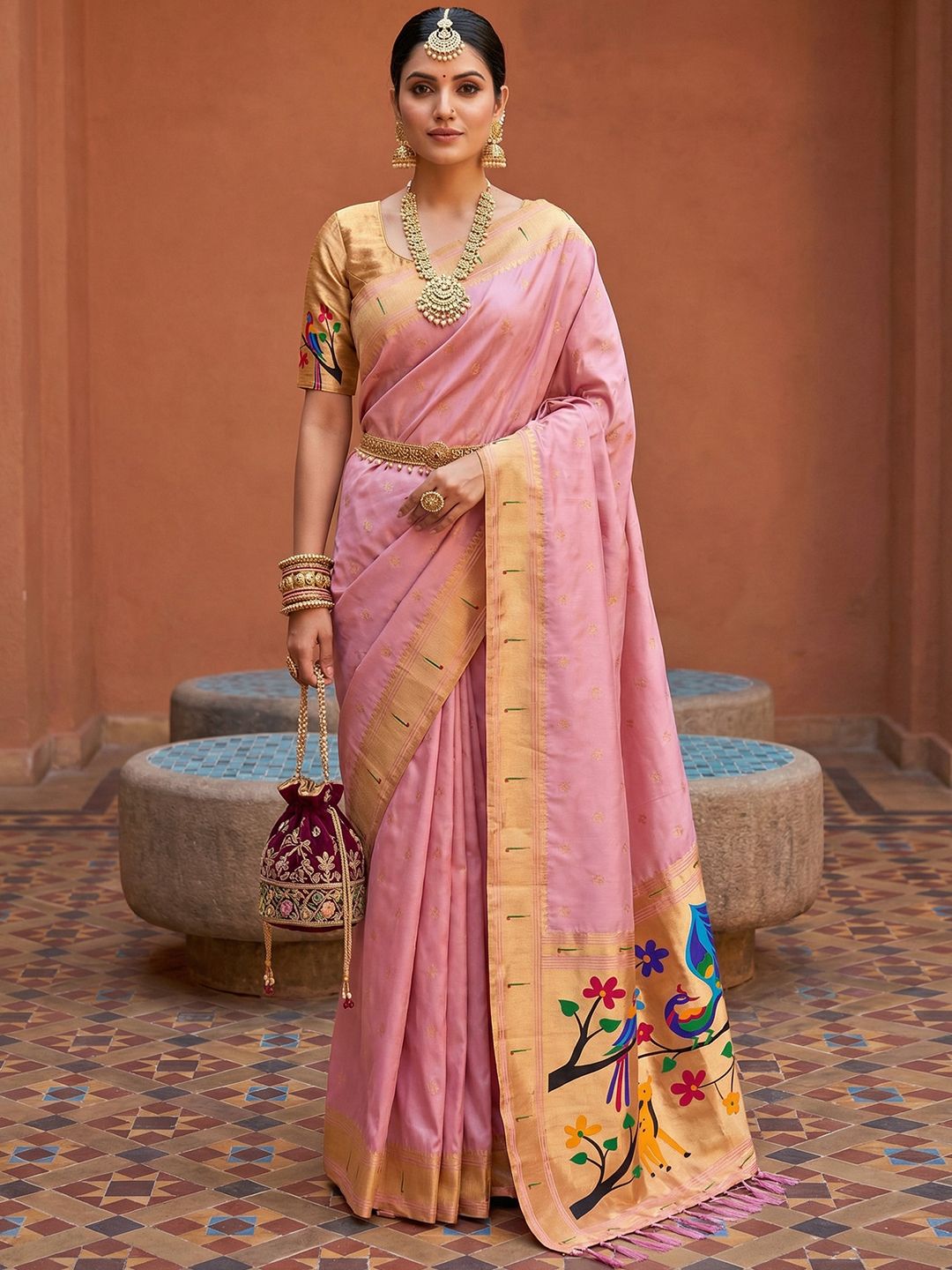 Women's Paithani Silk Saree With Unstitched Blouse Piece