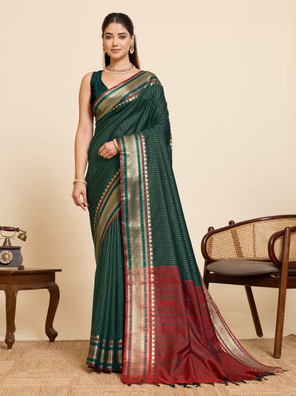 Women's Banarasi Silk Saree With Unstitched Blouse Piece