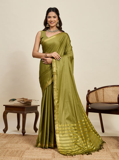 Women's Soft Silk Saree With Unstitched Blouse Piece
