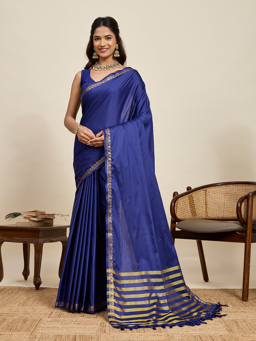 Women's Soft Silk Saree With Unstitched Blouse Piece