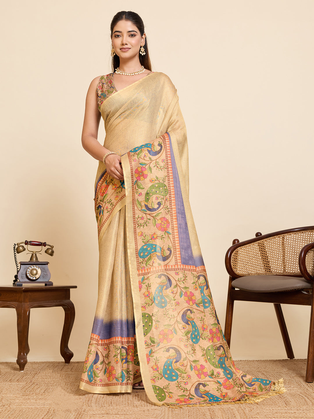 Women's Linen Saree With Unstitched Blouse Piece