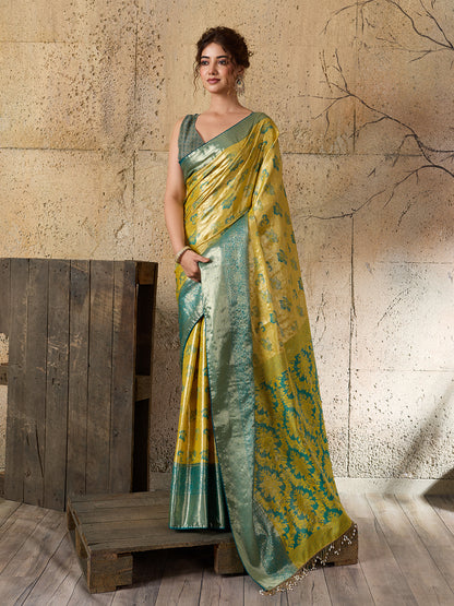 Women's Kanjivaram Silk Saree With Unstitched Blouse Piece