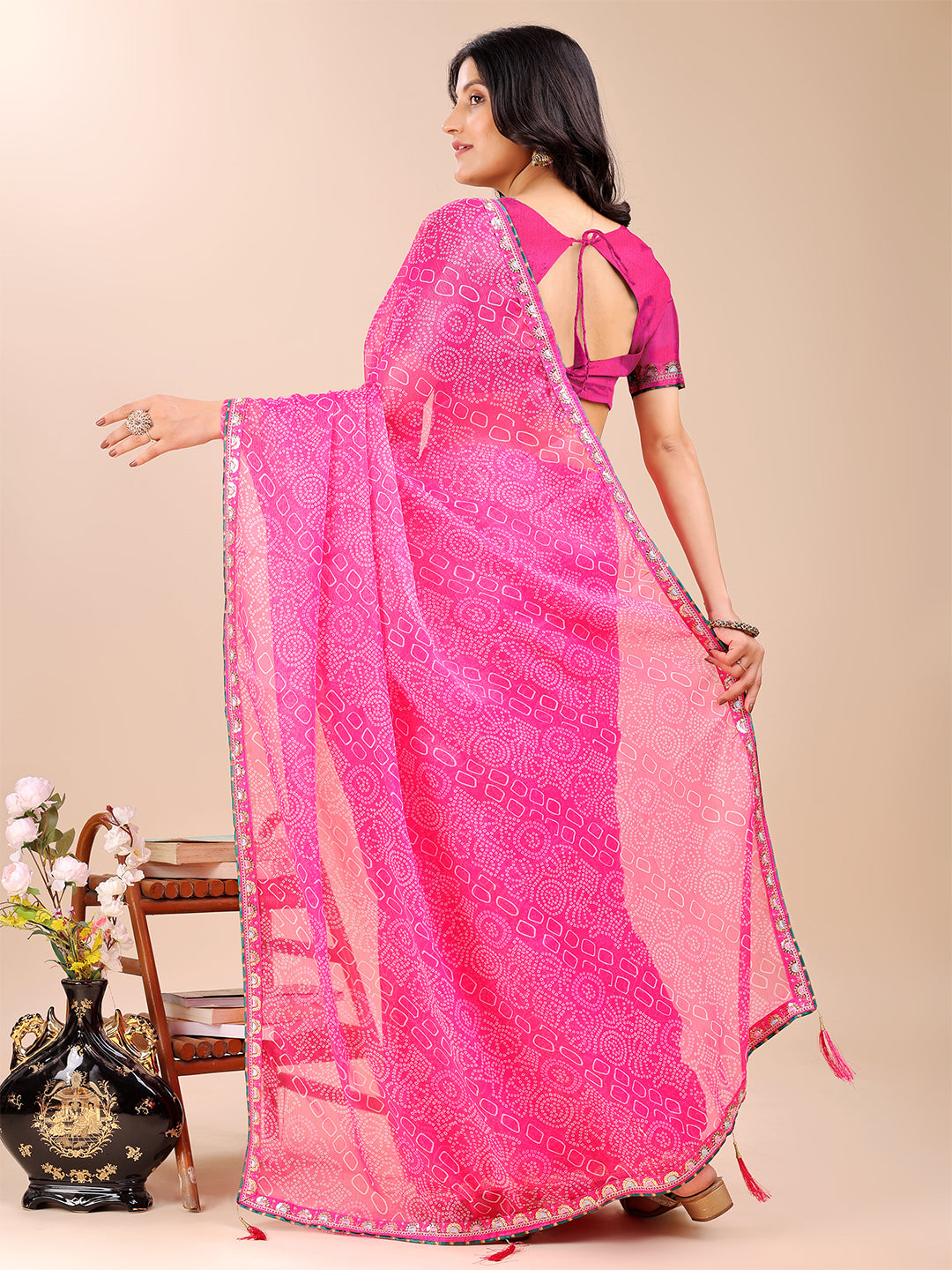 Women's Shimmer Bandhani Saree With Unstitched Blouse Piece