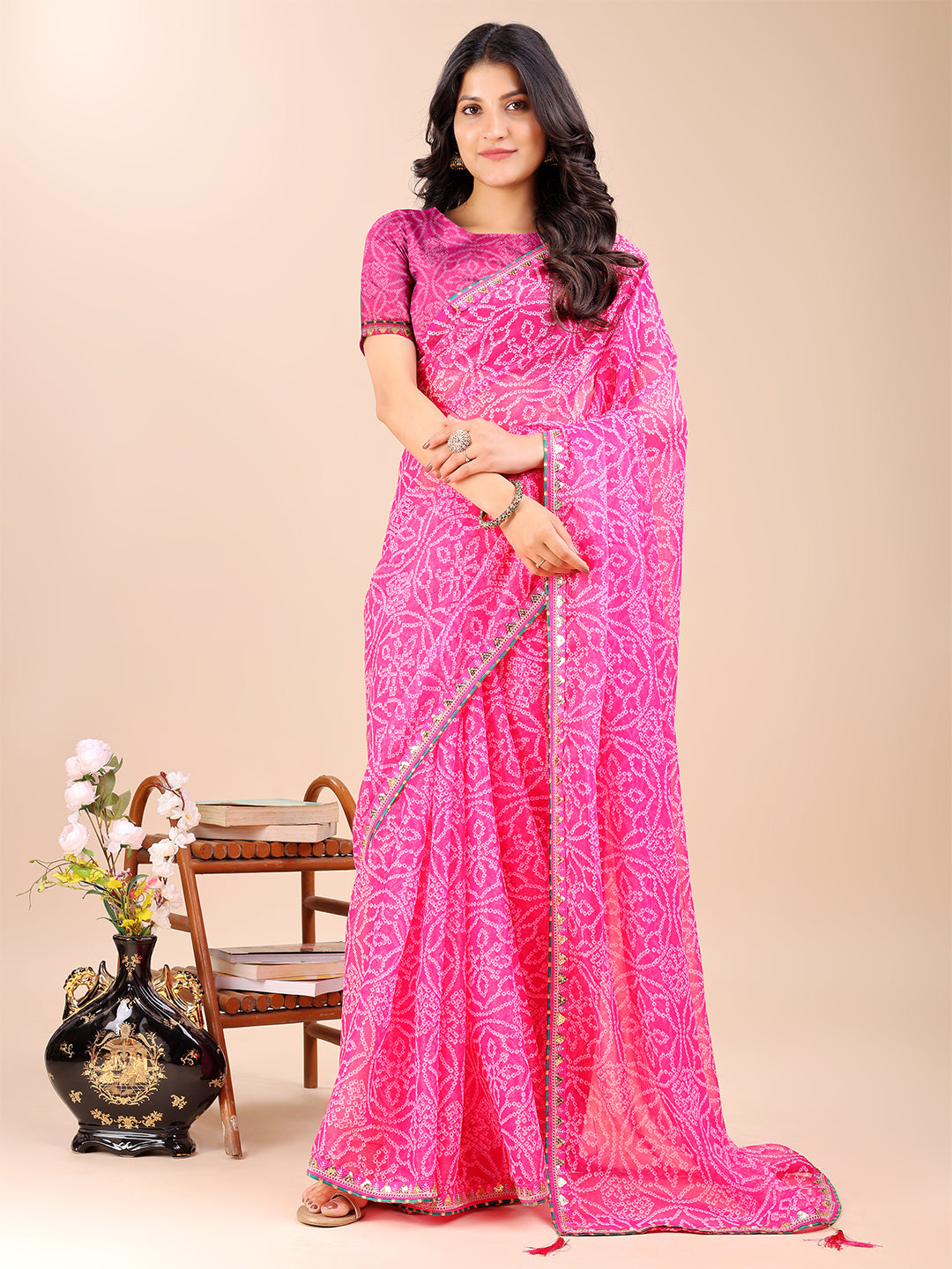 Women's Shimmer Bandhani Saree With Unstitched Blouse Piece