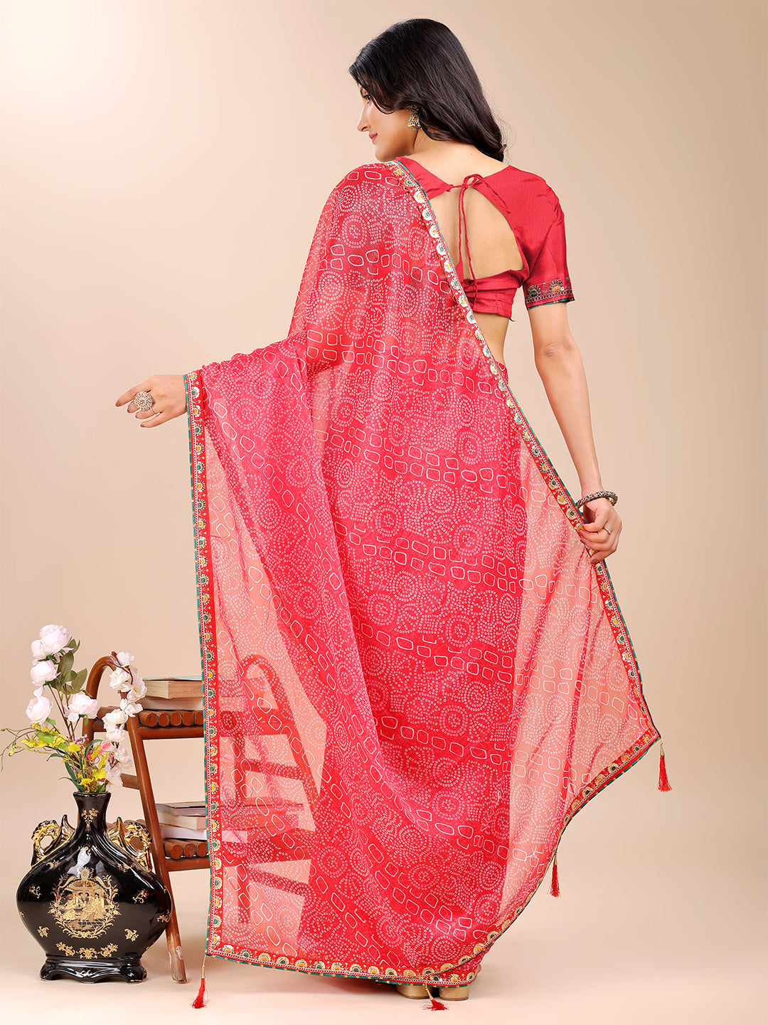 Women's Shimmer Bandhani Saree With Unstitched Blouse Piece