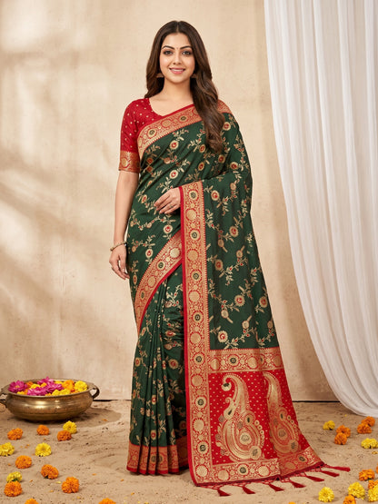 Women's Banarasi Silk Saree With Unstitched Blouse Piece