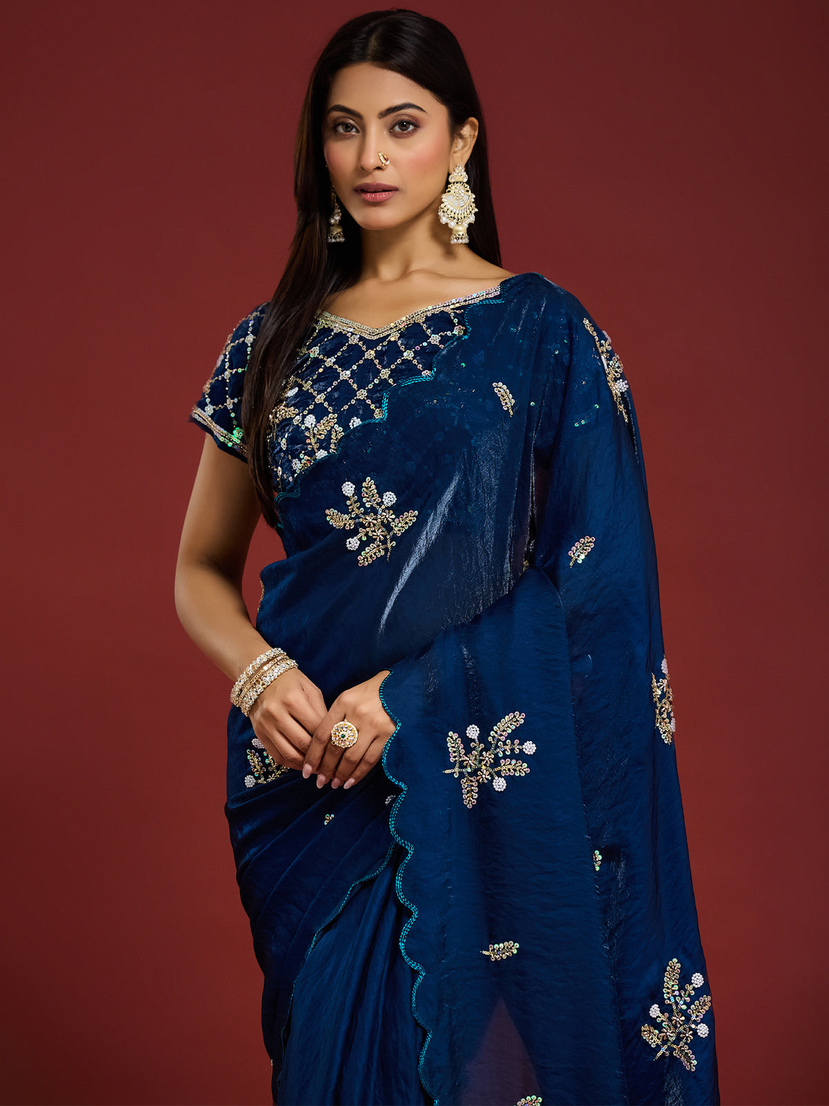 Women's Fendy Satin Saree With Unstitched Blouse Piece