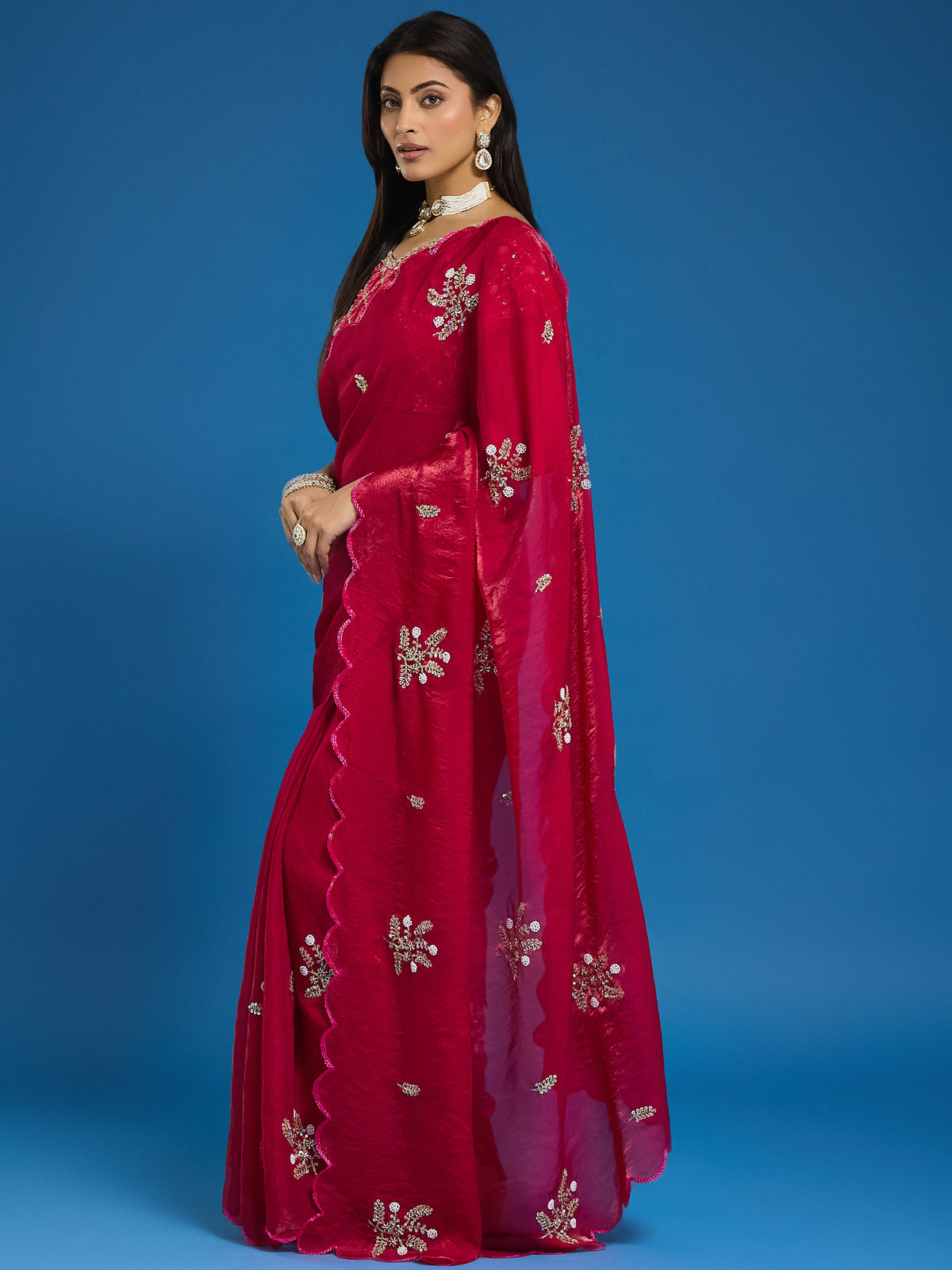 Women's Fendy Satin Saree With Unstitched Blouse Piece