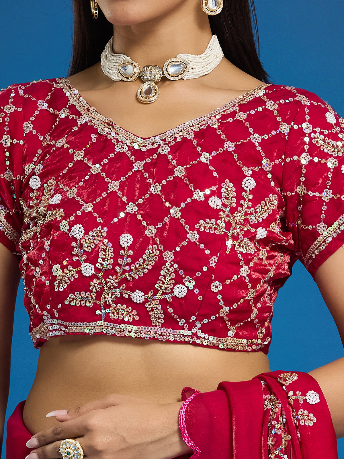 Women's Fendy Satin Saree With Unstitched Blouse Piece