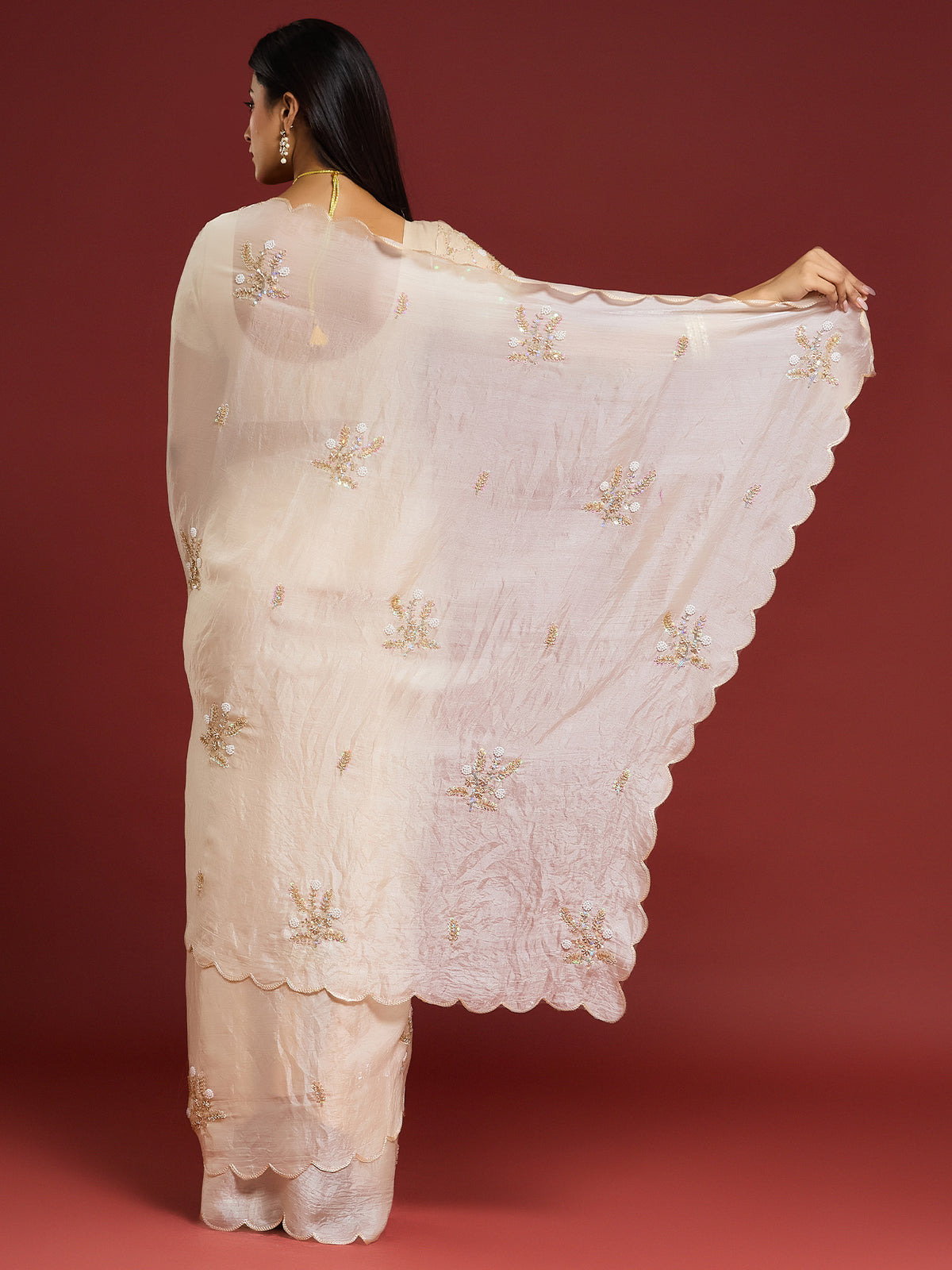 Women's Fendy Satin Saree With Unstitched Blouse Piece