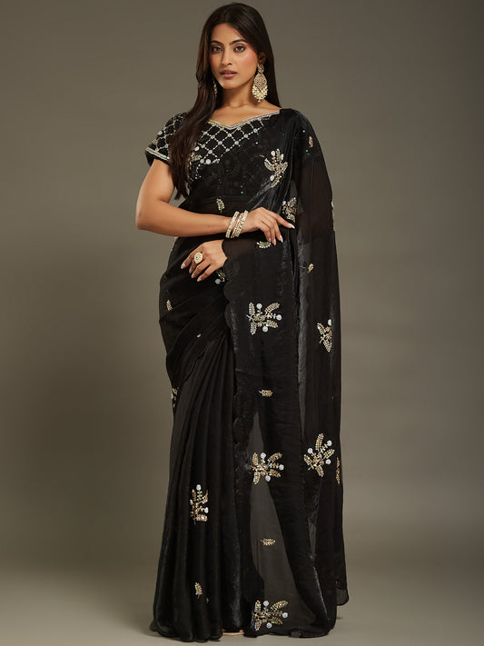 Women's Fendy Satin Saree With Unstitched Blouse Piece