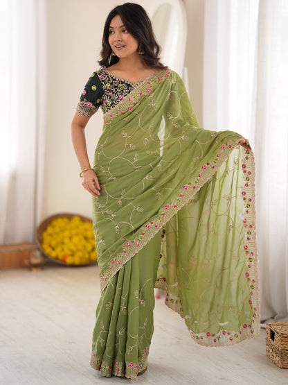 Women's Georgette Saree With Unstitched Blouse Piece