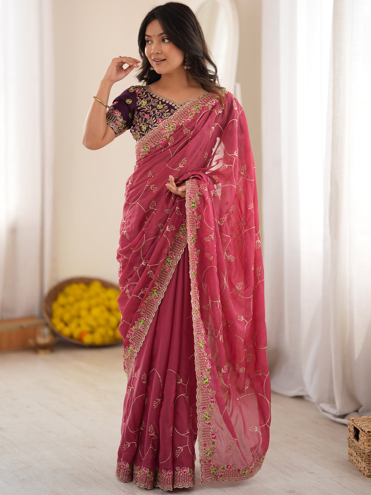 Women's Georgette Saree With Unstitched Blouse Piece