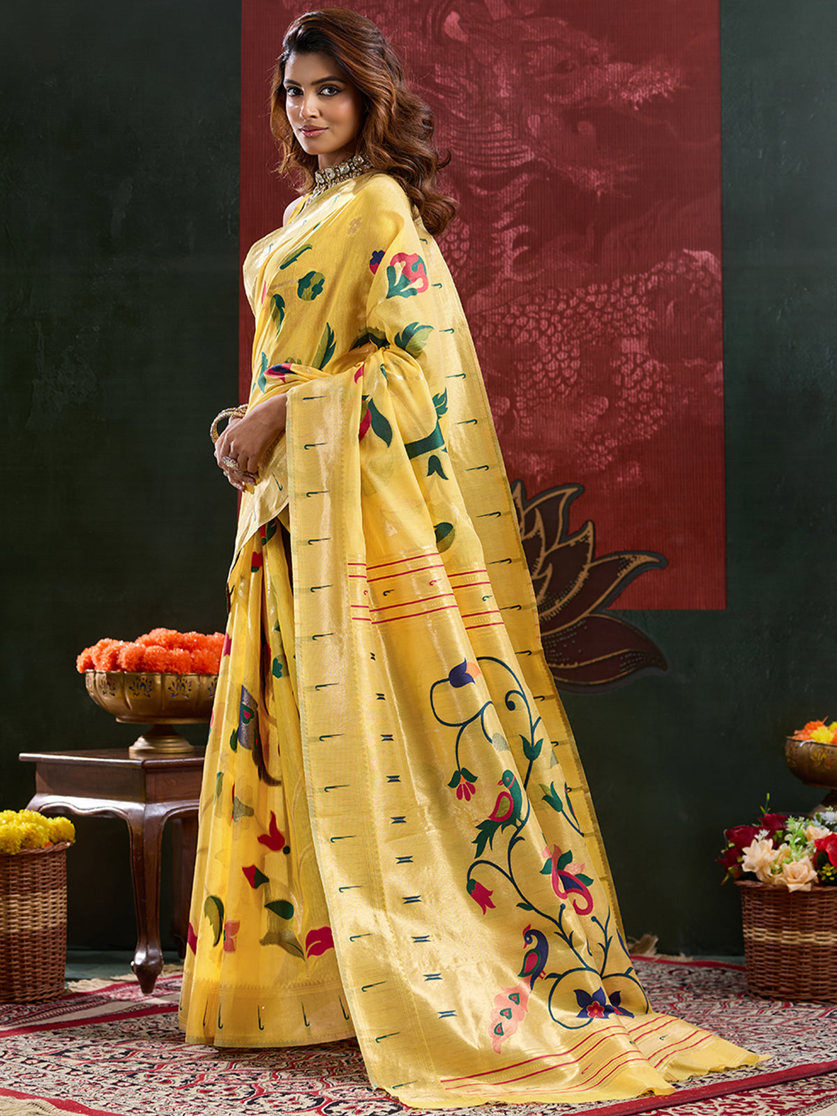 Women's Paithani Silk Saree With Unstitched Blouse Piece