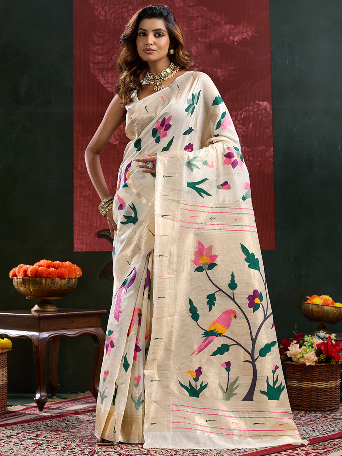 Women's Paithani Silk Saree With Unstitched Blouse Piece