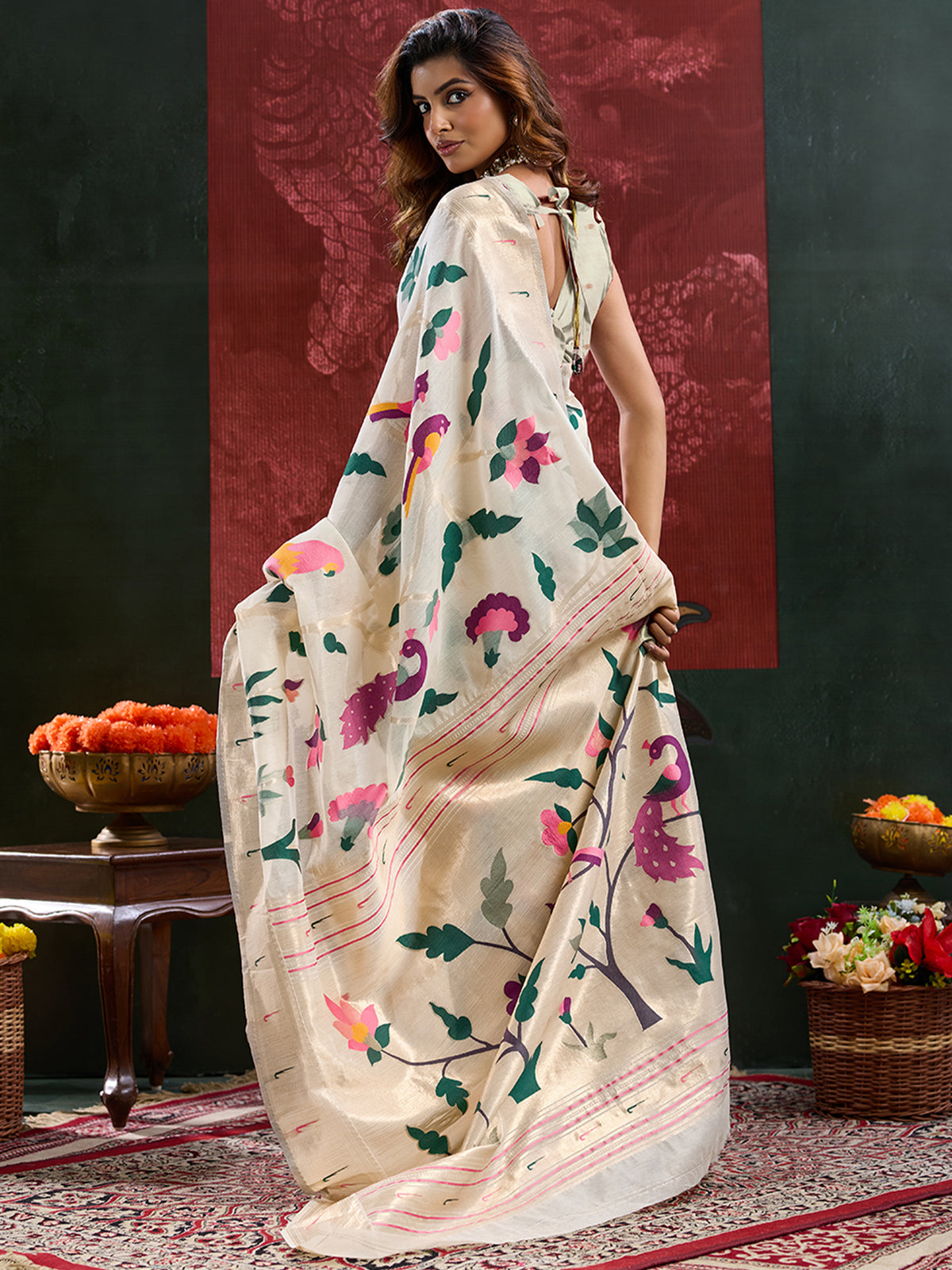 Women's Paithani Silk Saree With Unstitched Blouse Piece