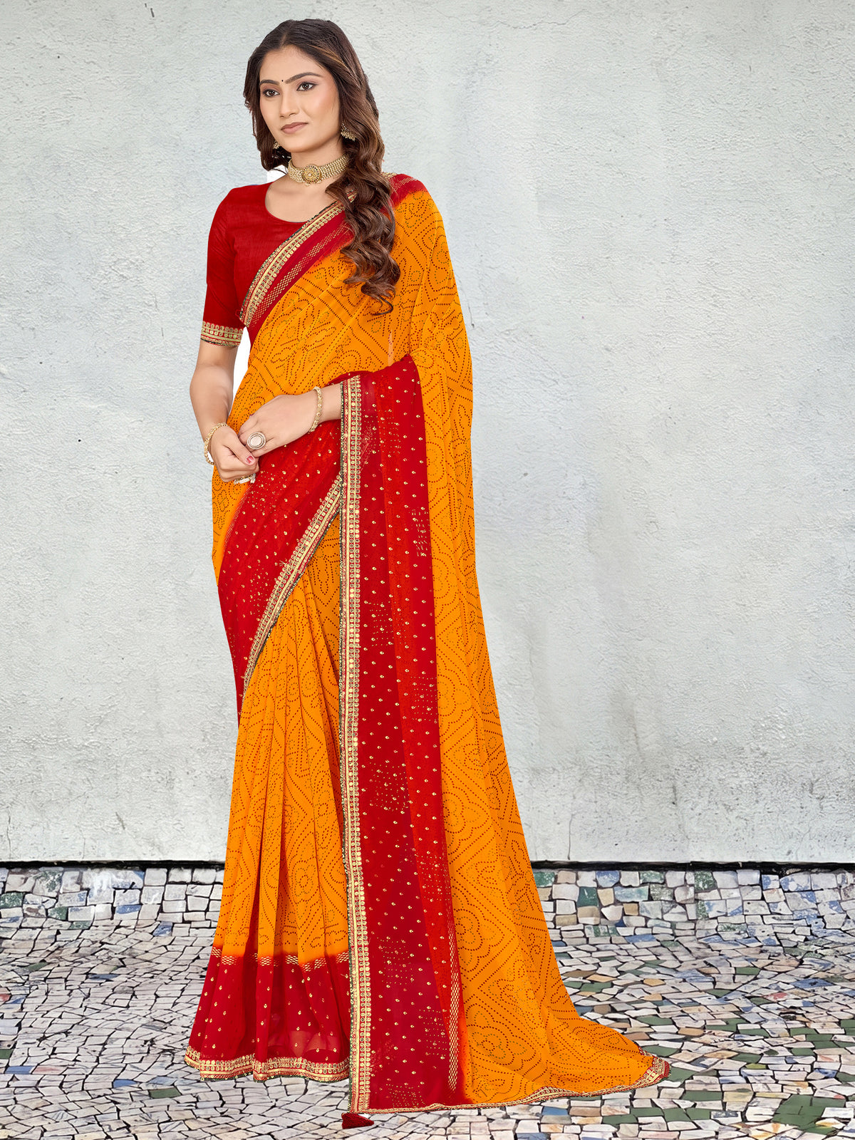 Women's Georgette Bandhani Saree With Unstitched Blouse Piece