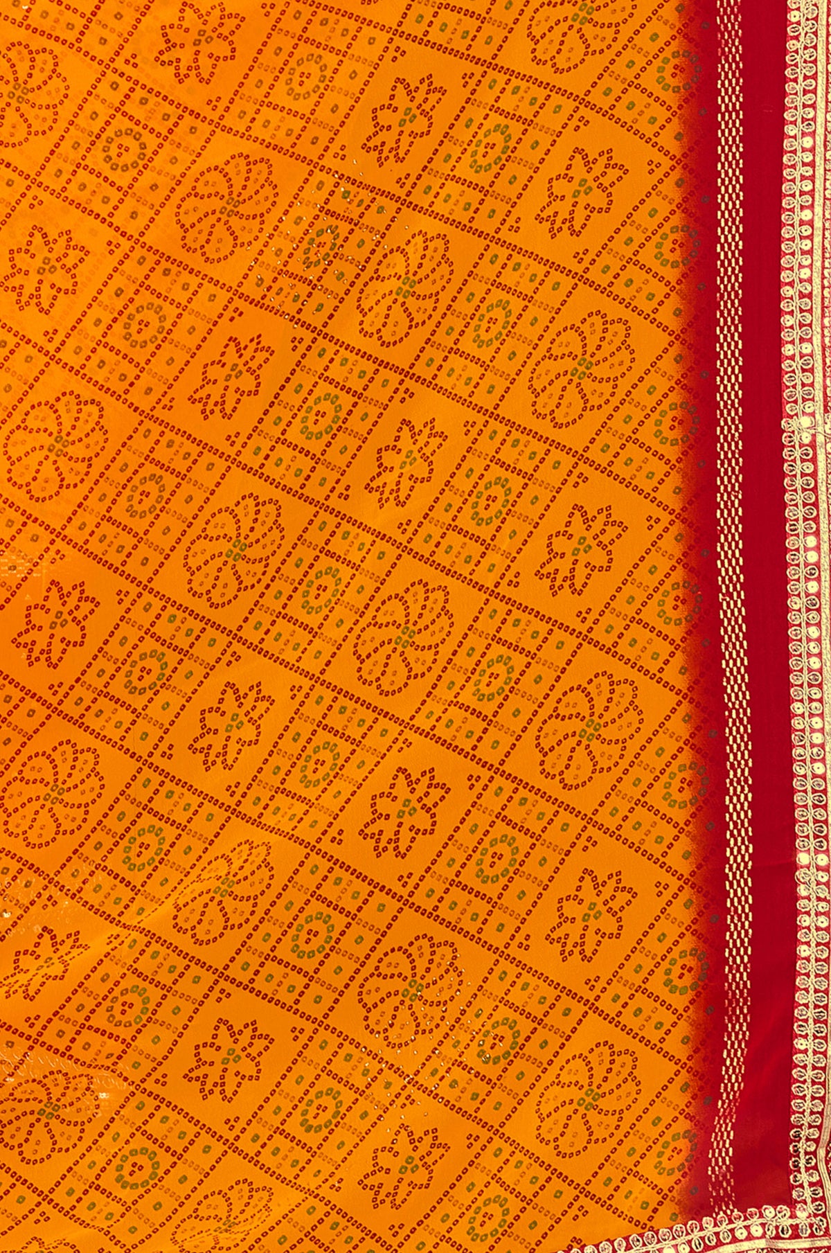 Women's Georgette Bandhani Saree With Unstitched Blouse Piece