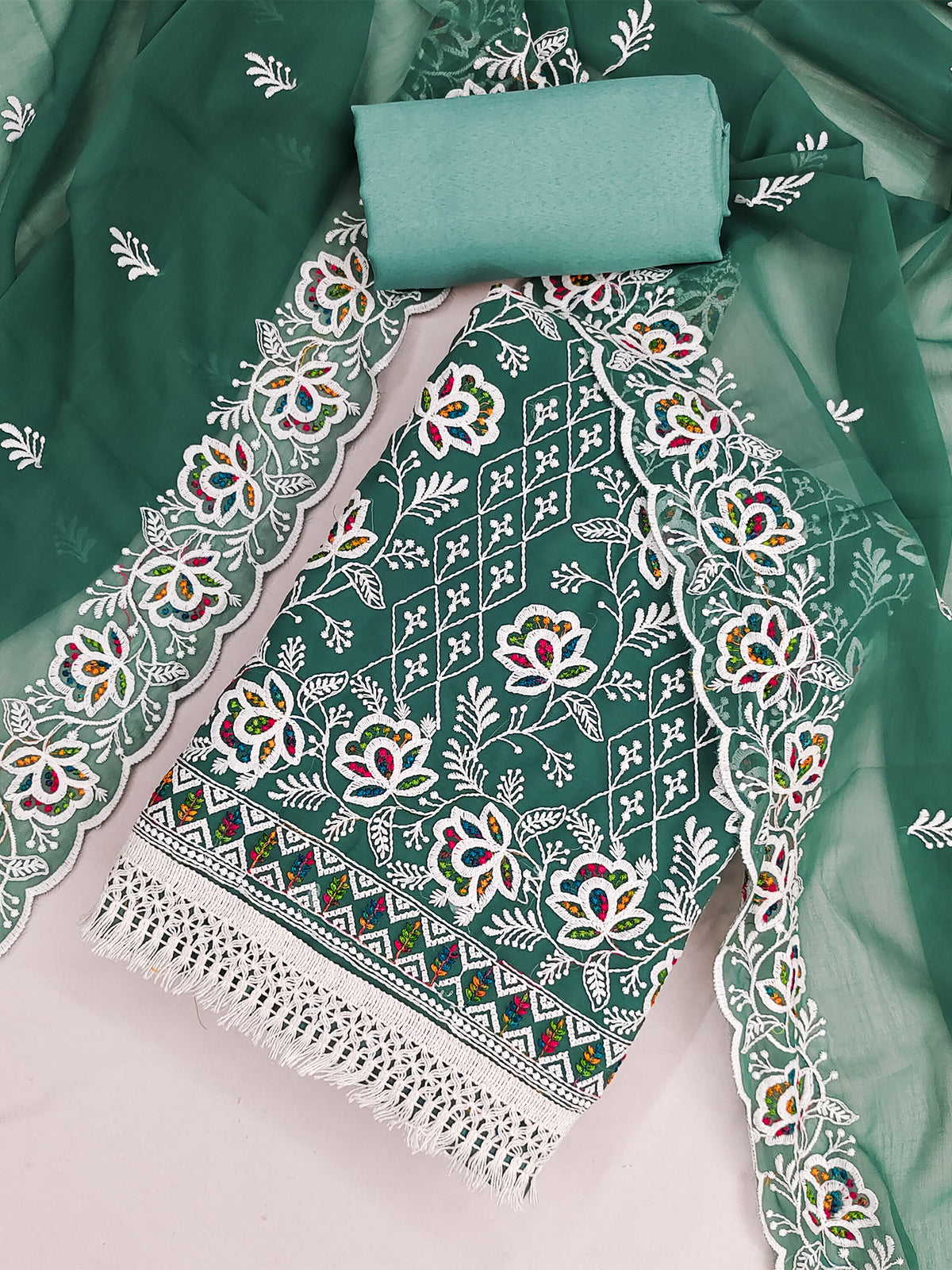 Women's Georgette Unstitched Dress Material WIth Embroidery Work