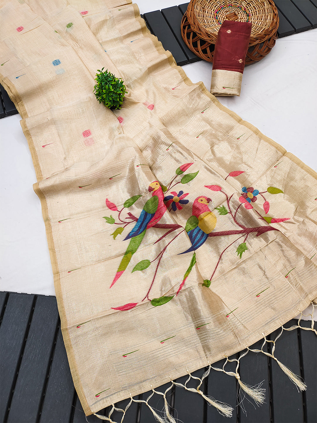 Women's Cotton Paithani Saree With Unstitched Blouse Piece