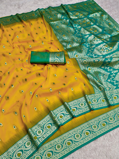 Women's Banarasi Silk Saree With Unstitched Blouse Piece