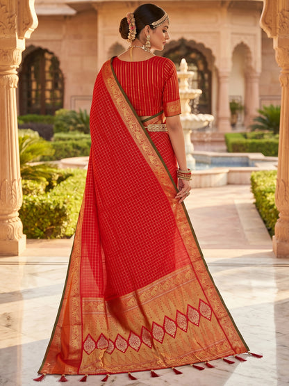 Women's Kanjivaram Silk Saree With Unstitched Blouse Piece