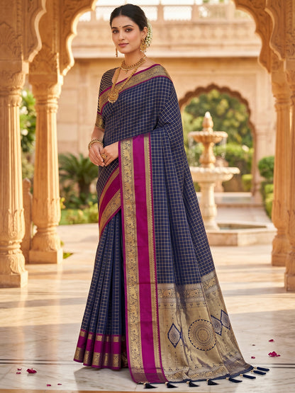 Women's Kanjivaram Silk Saree With Unstitched Blouse Piece