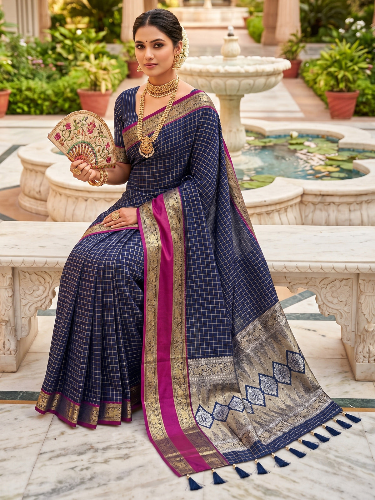 Women's Kanjivaram Silk Saree With Unstitched Blouse Piece