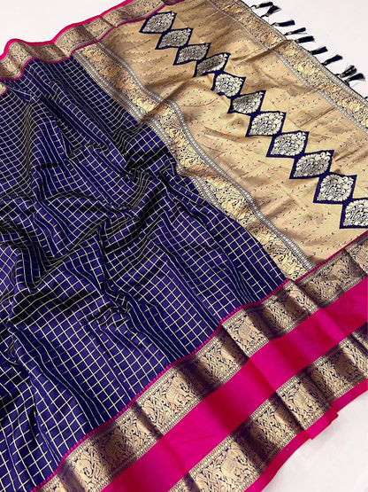 Women's Kanjivaram Silk Saree With Unstitched Blouse Piece