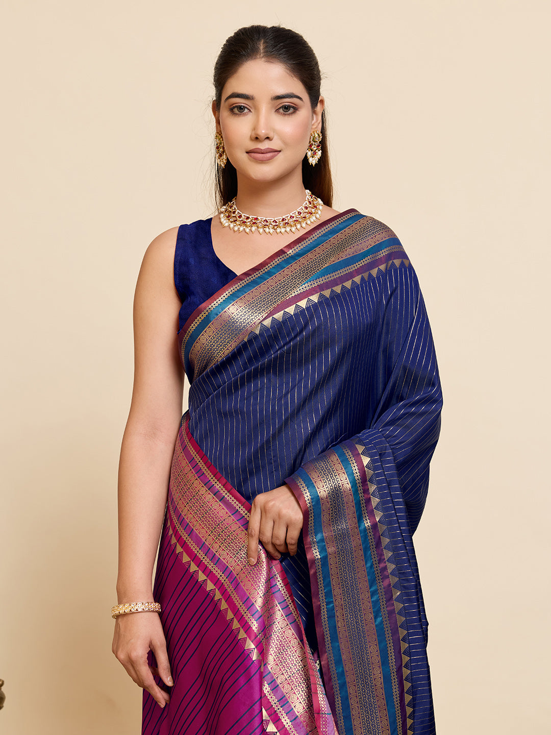 Women's Banarasi Silk Saree With Unstitched Blouse Piece