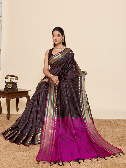 Women's Banarasi Silk Saree With Unstitched Blouse Piece