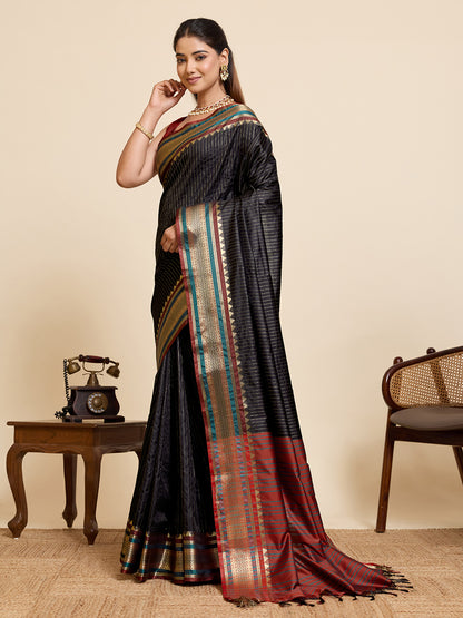 Women's Banarasi Silk Saree With Unstitched Blouse Piece