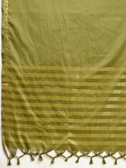 Women's Soft Silk Saree With Unstitched Blouse Piece