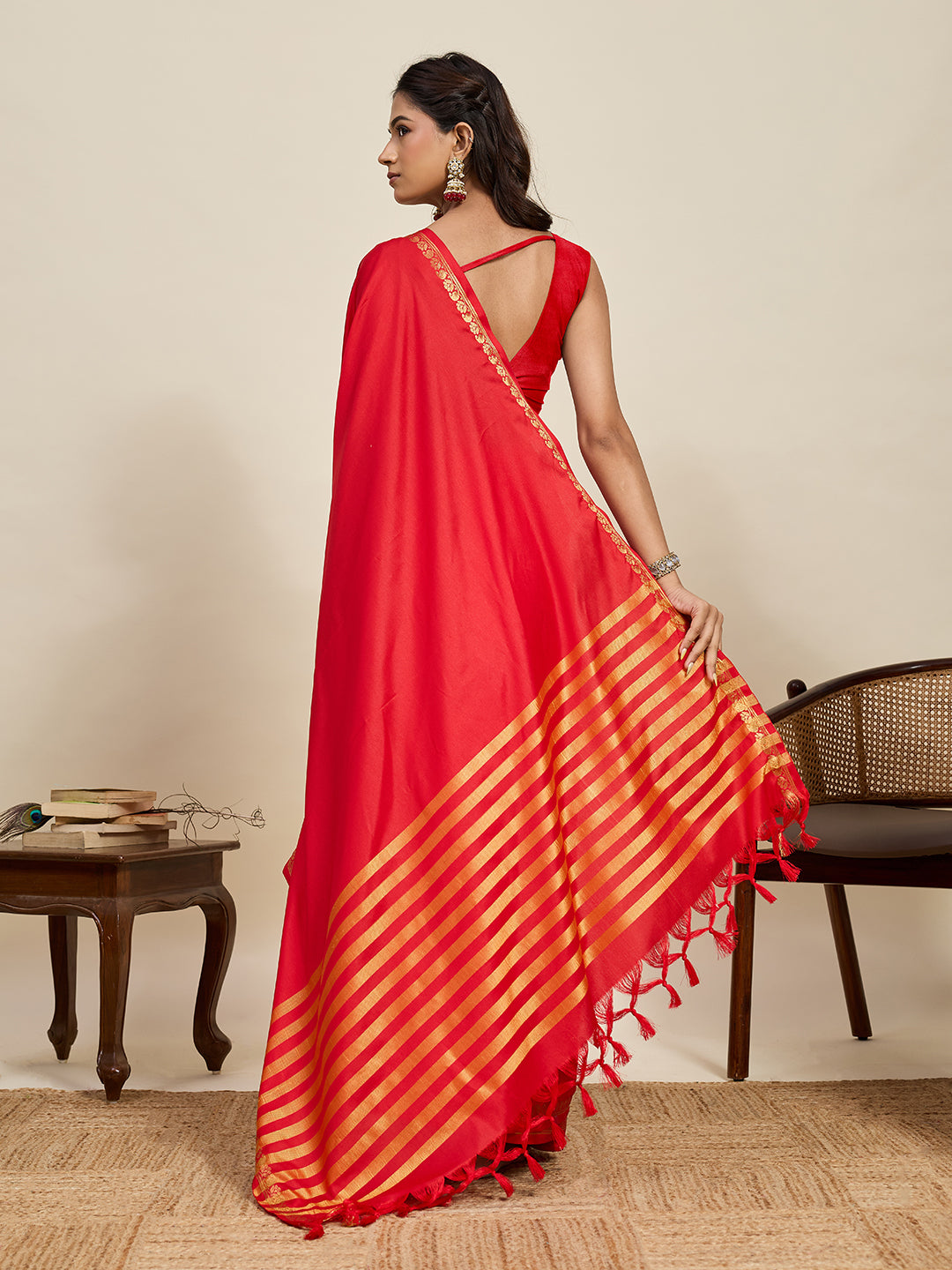 Women's Soft Silk Saree With Unstitched Blouse Piece