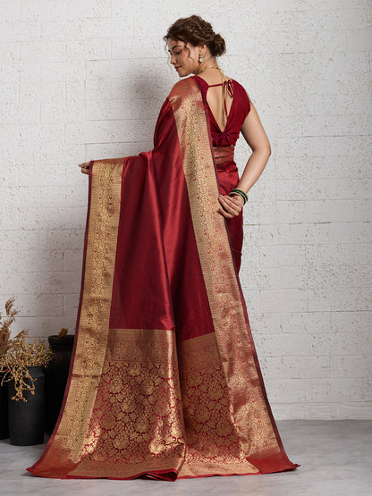 Women's Banarasi Silk Saree With Unstitched Blouse Piece