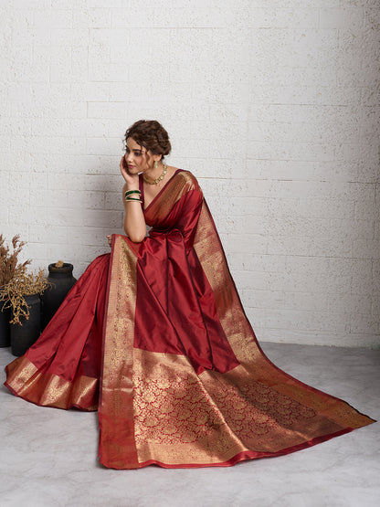 Women's Banarasi Silk Saree With Unstitched Blouse Piece