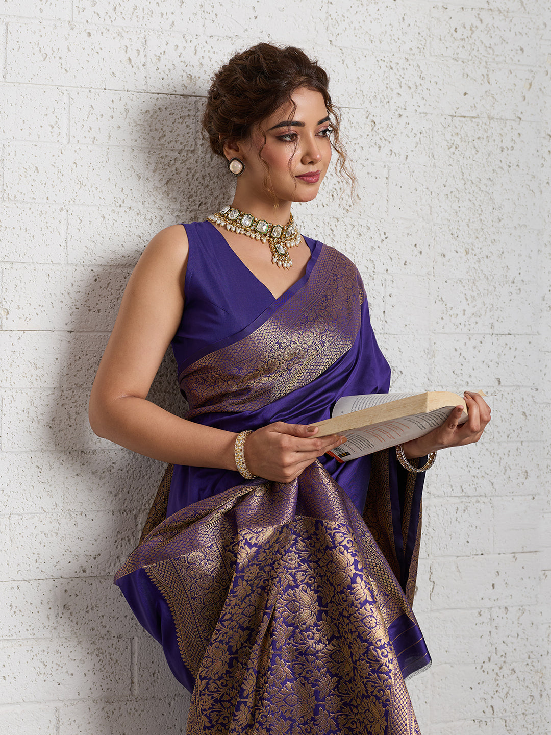 Women's Banarasi Silk Saree With Unstitched Blouse Piece