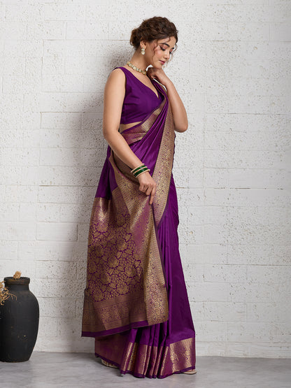 Women's Banarasi Silk Saree With Unstitched Blouse Piece