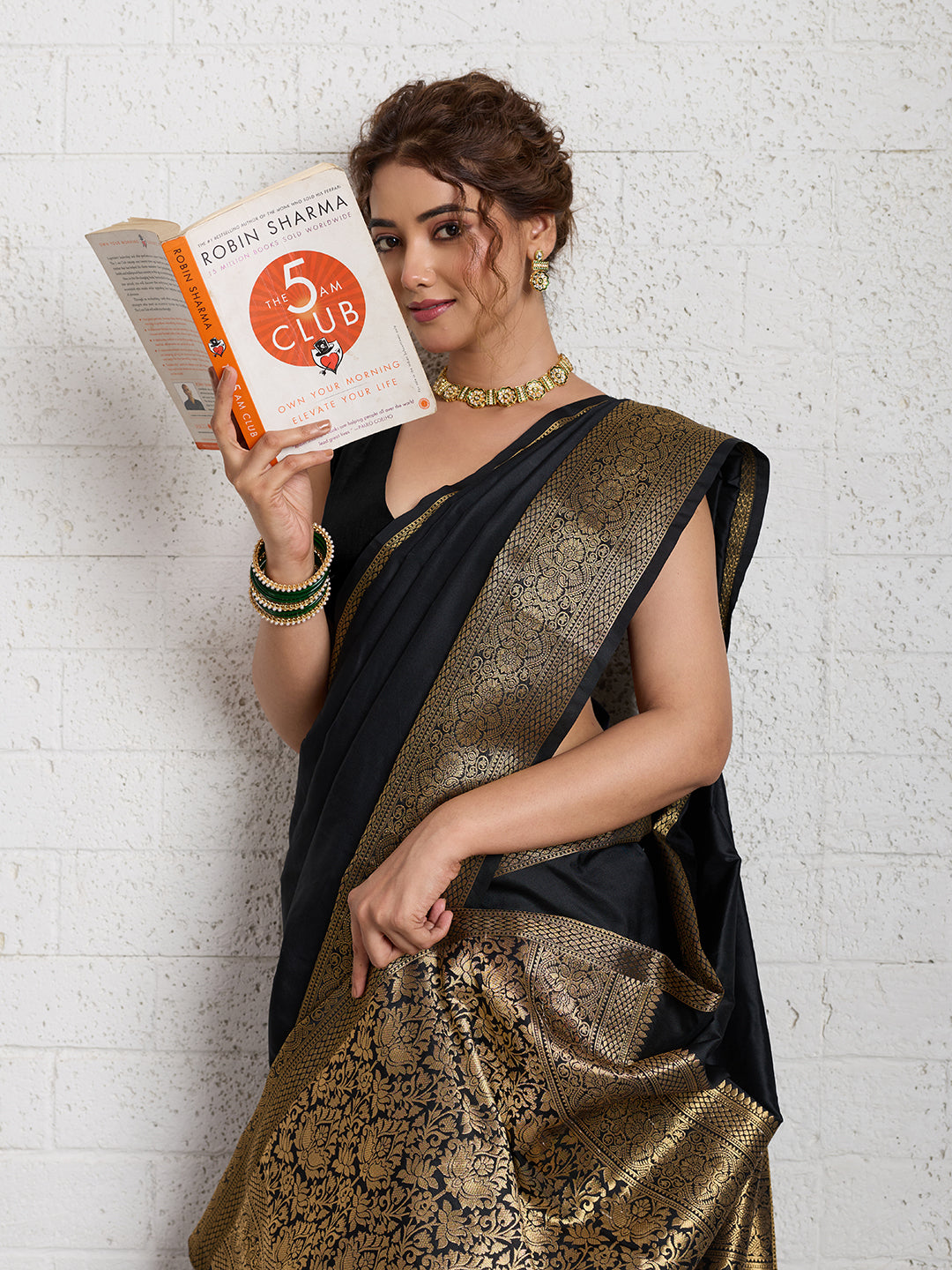 Women's Banarasi Silk Saree With Unstitched Blouse Piece